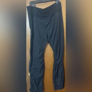 Lululemon Athletica dance studio Black Pants